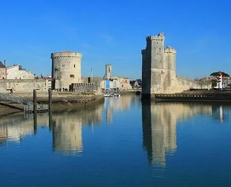 19 Rue Verdiere * La Rochelle (Charente-Maritime)